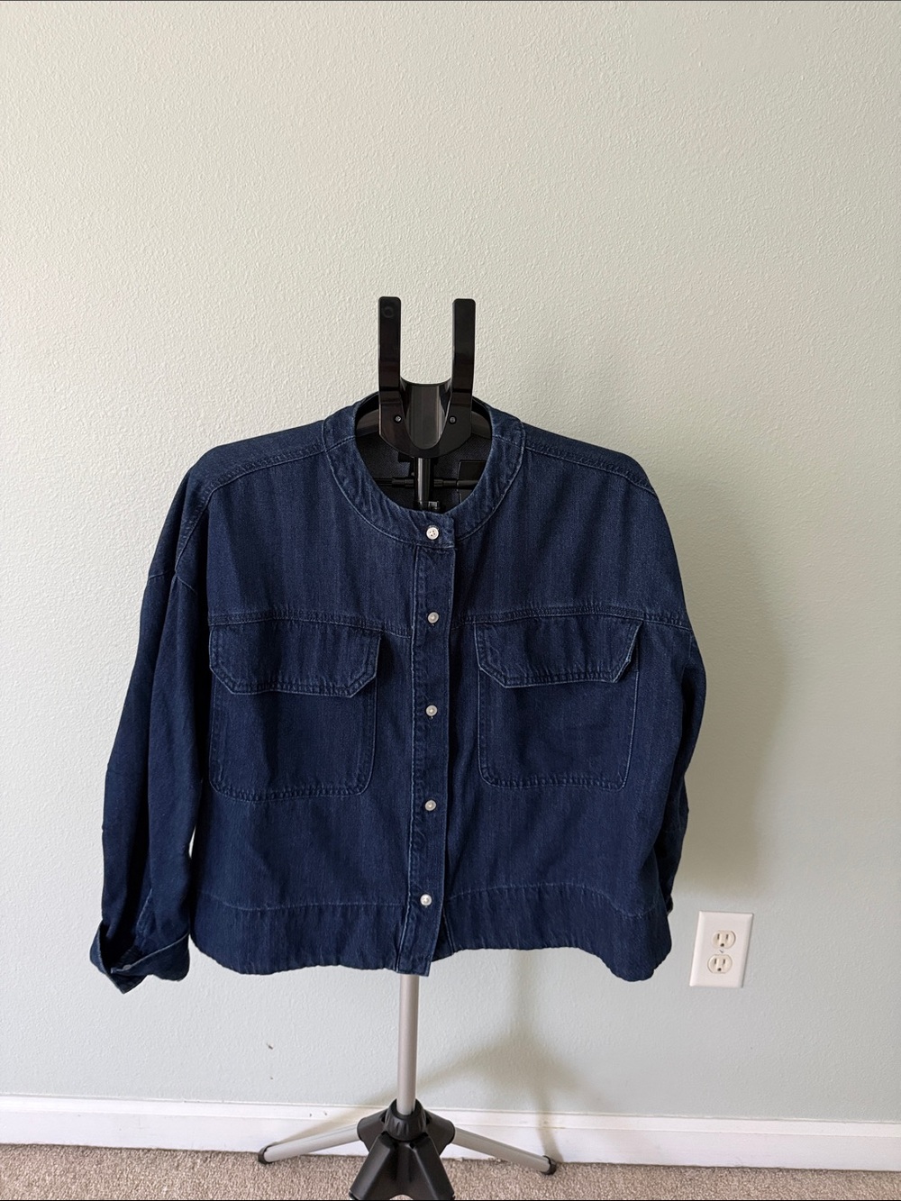 Scoop Denim Dark Blue Cropped Oversized Button-Down Size Medium NWOT - Picture 7 of 10